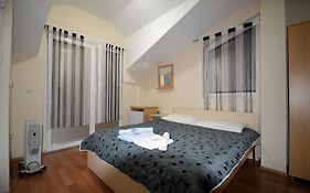 Mitko'S Guest House